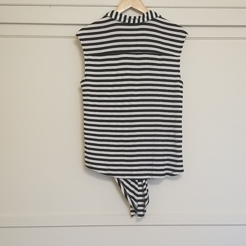 Black & White Striped Shirt EUC - Picture 2 of 7